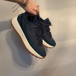 Kizik Wasatch in Tidepool Blue 8 wmns /6.5 mens